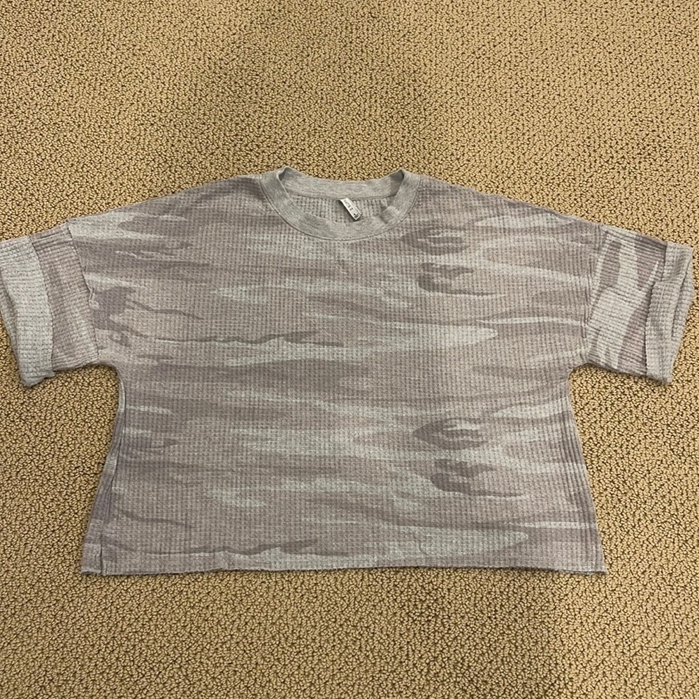 ZSUPPLY! Worn Once - grey camo thermal ZSUPPLY tee - perfect condition